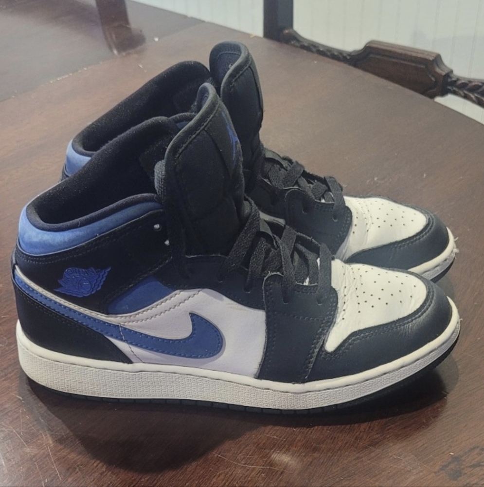 Nike Air Jordan Sneakers